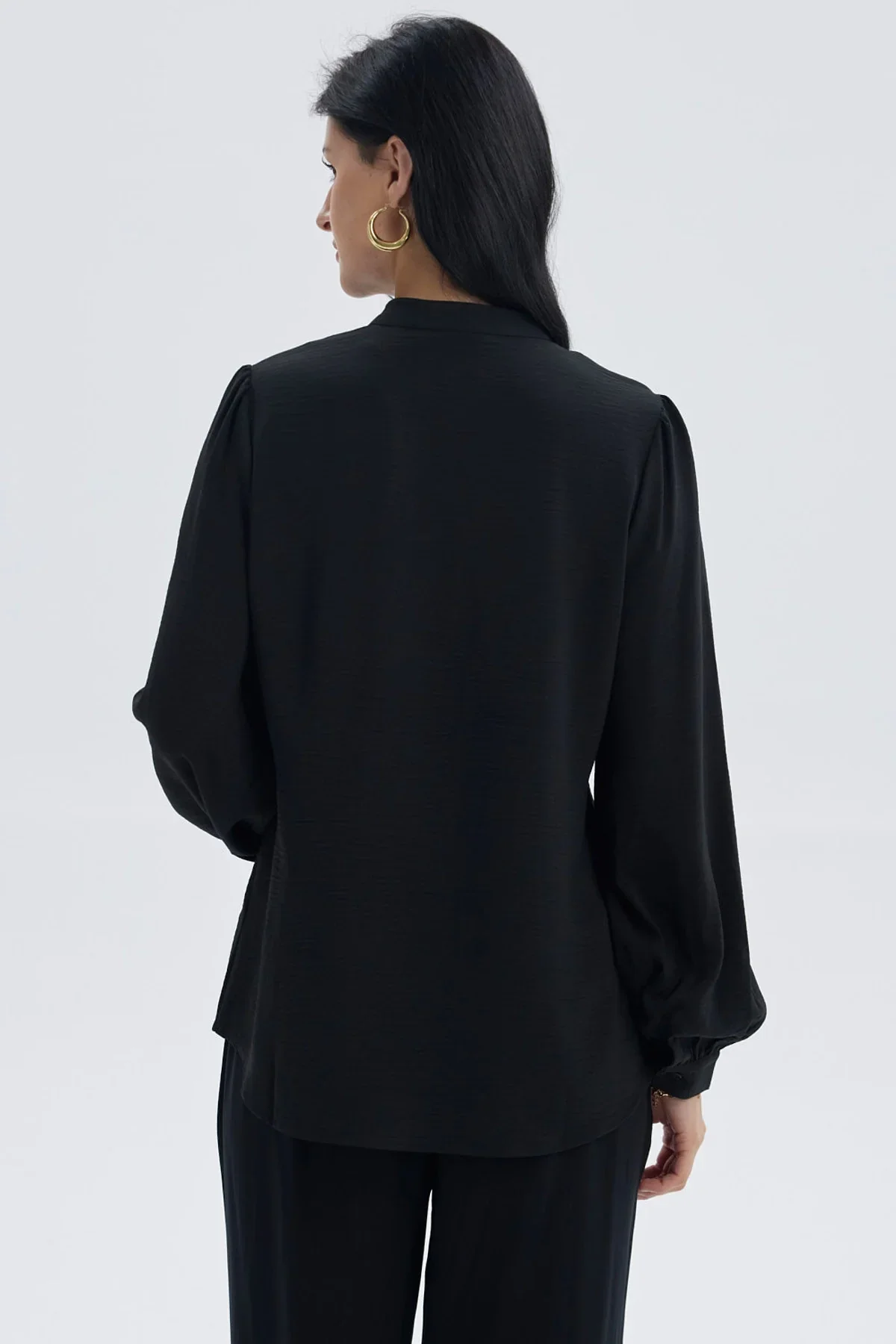 Blusa Mujer Manga Ancha Pata Botón Negro - Image 3
