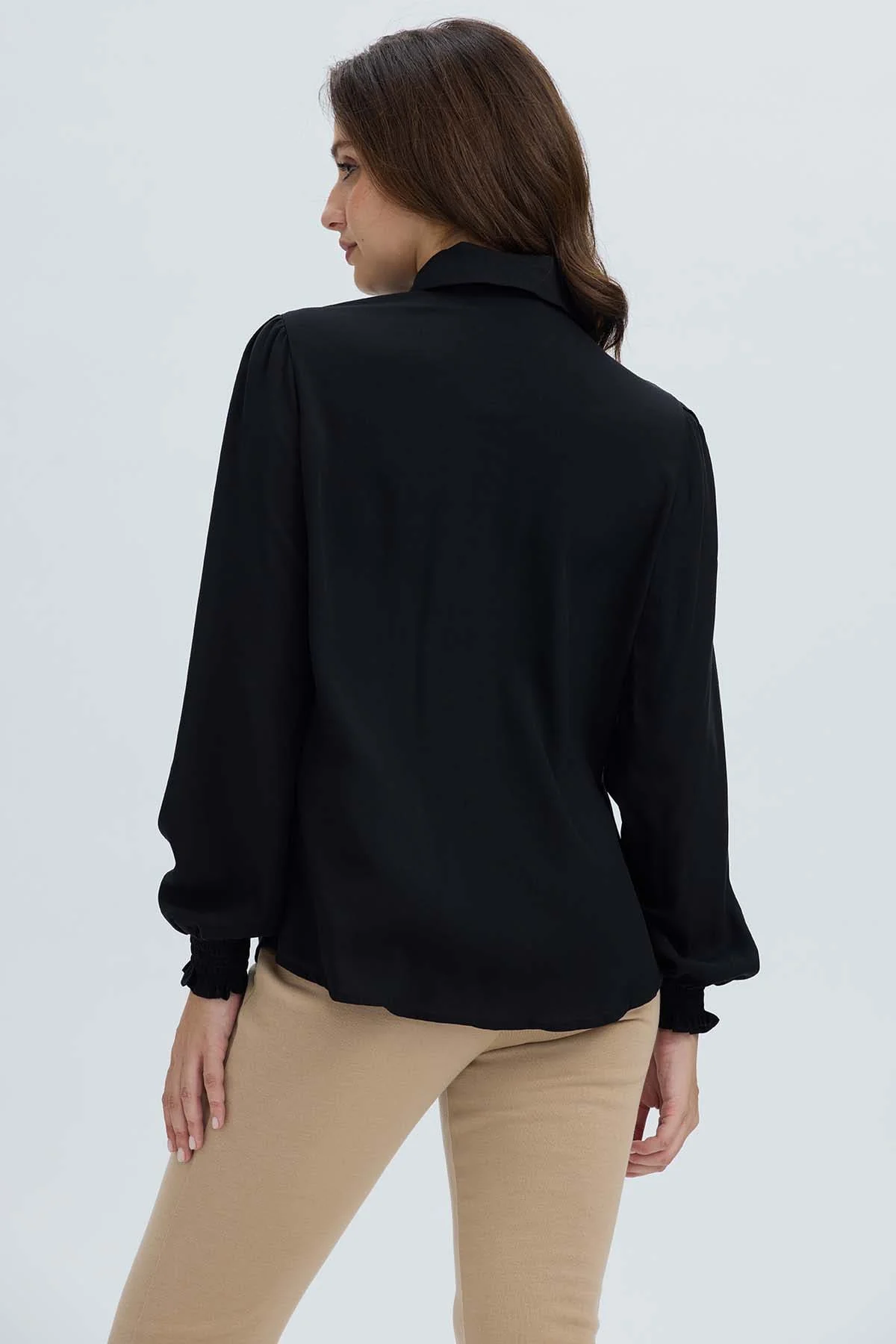 Blusa Mujer Puño Elasticado Negro - Image 3