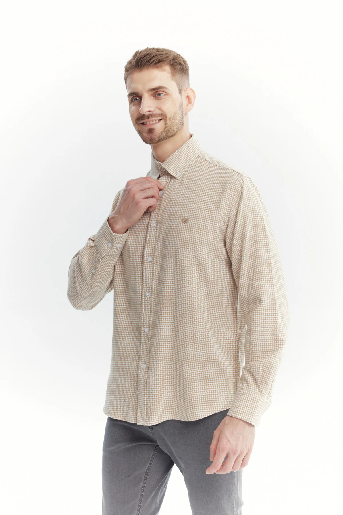 Camisa Hombre Slim Camel - Image 2