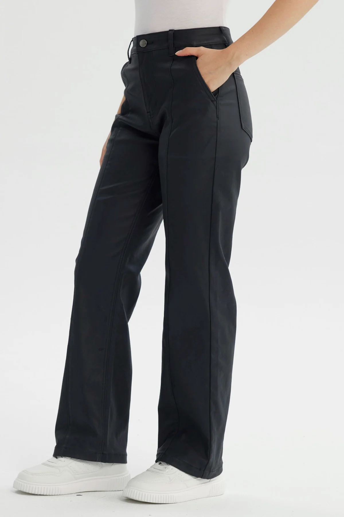 Jeans Mujer Calce Recto Negro - Image 2