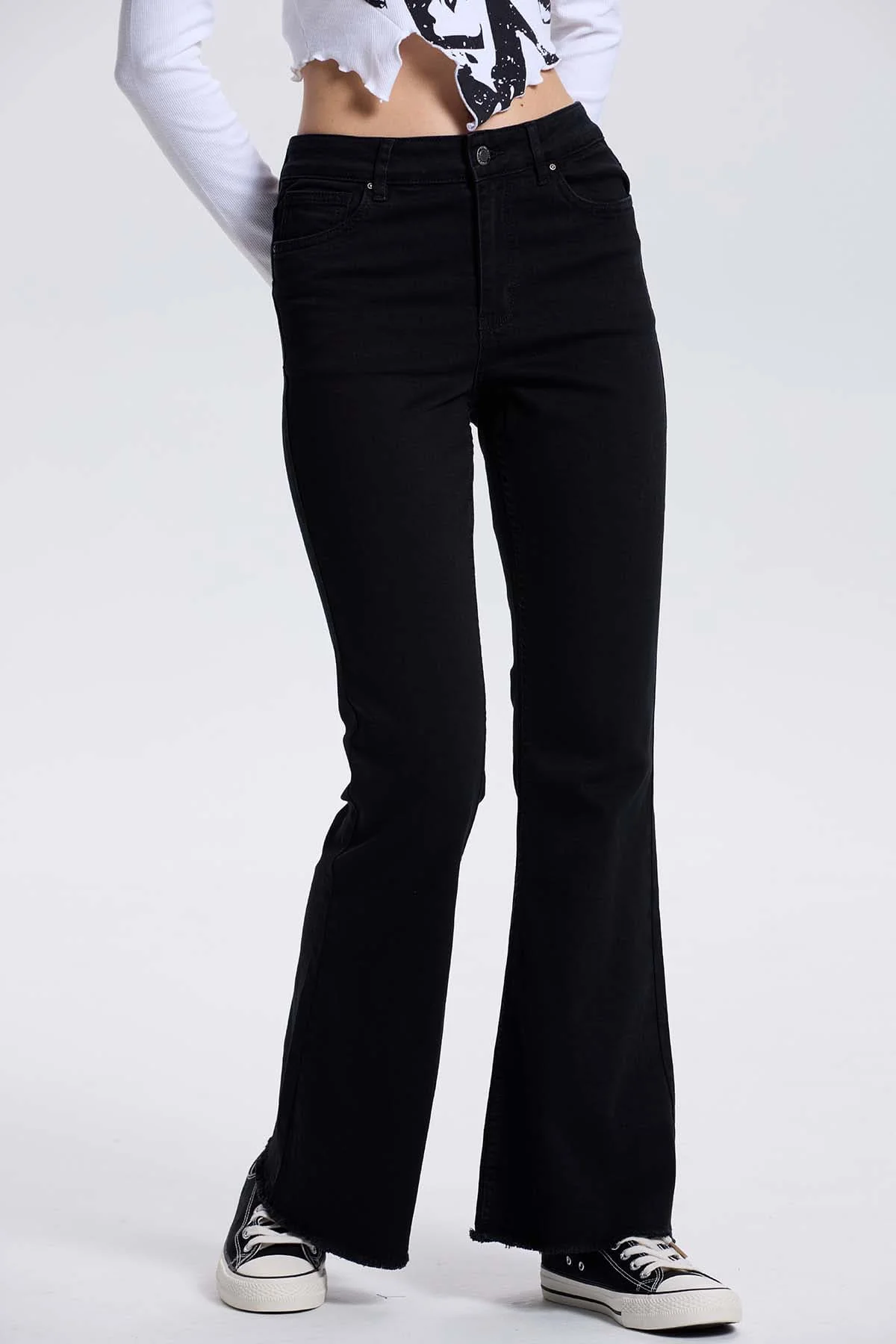 Jeans Mujer Monse Flare Negro - Image 2