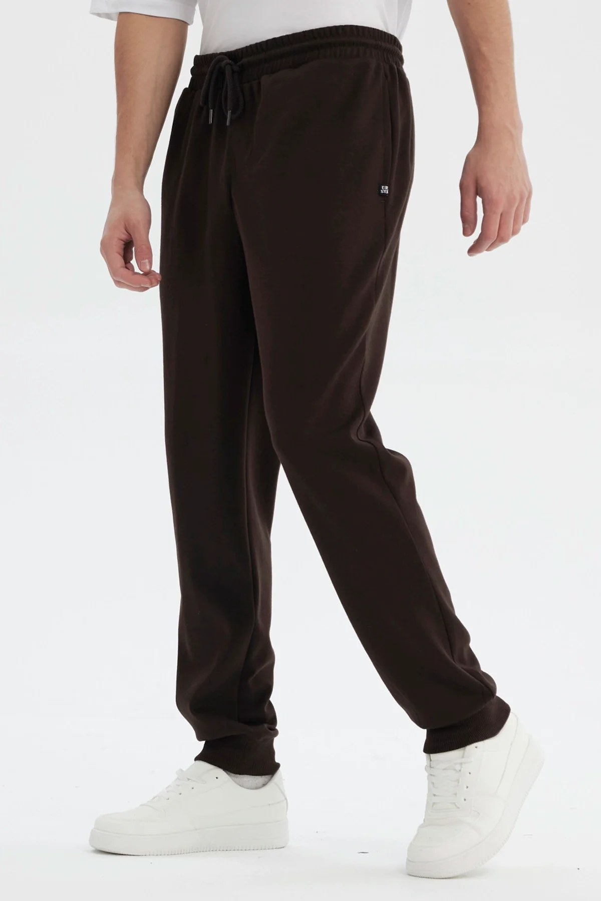 Pantalón Buzo Hombre Jogger Básico Chocolate - Image 2
