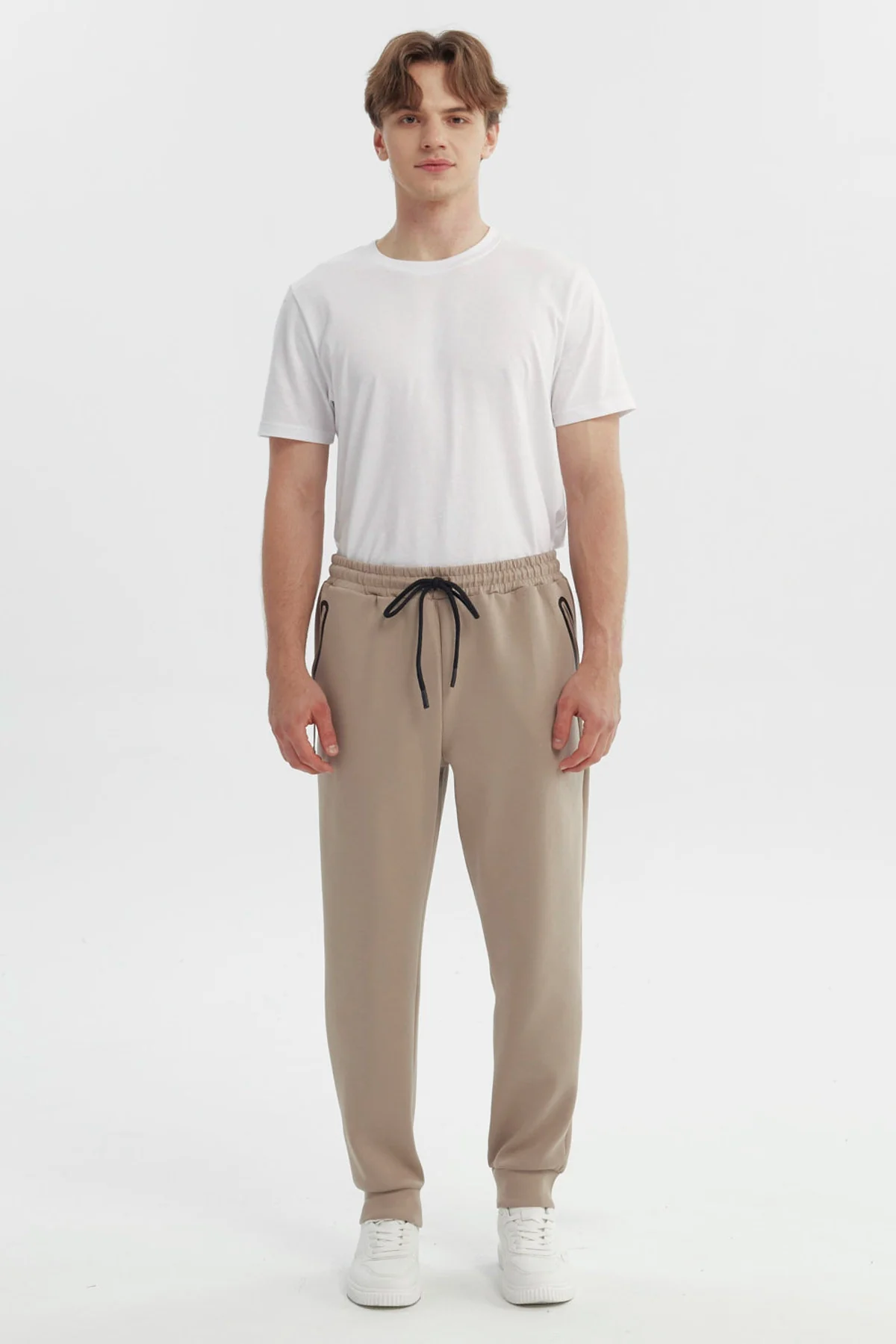Pantalón Buzo Hombre Juvenil Pitillo Beige Oscuro - Image 4