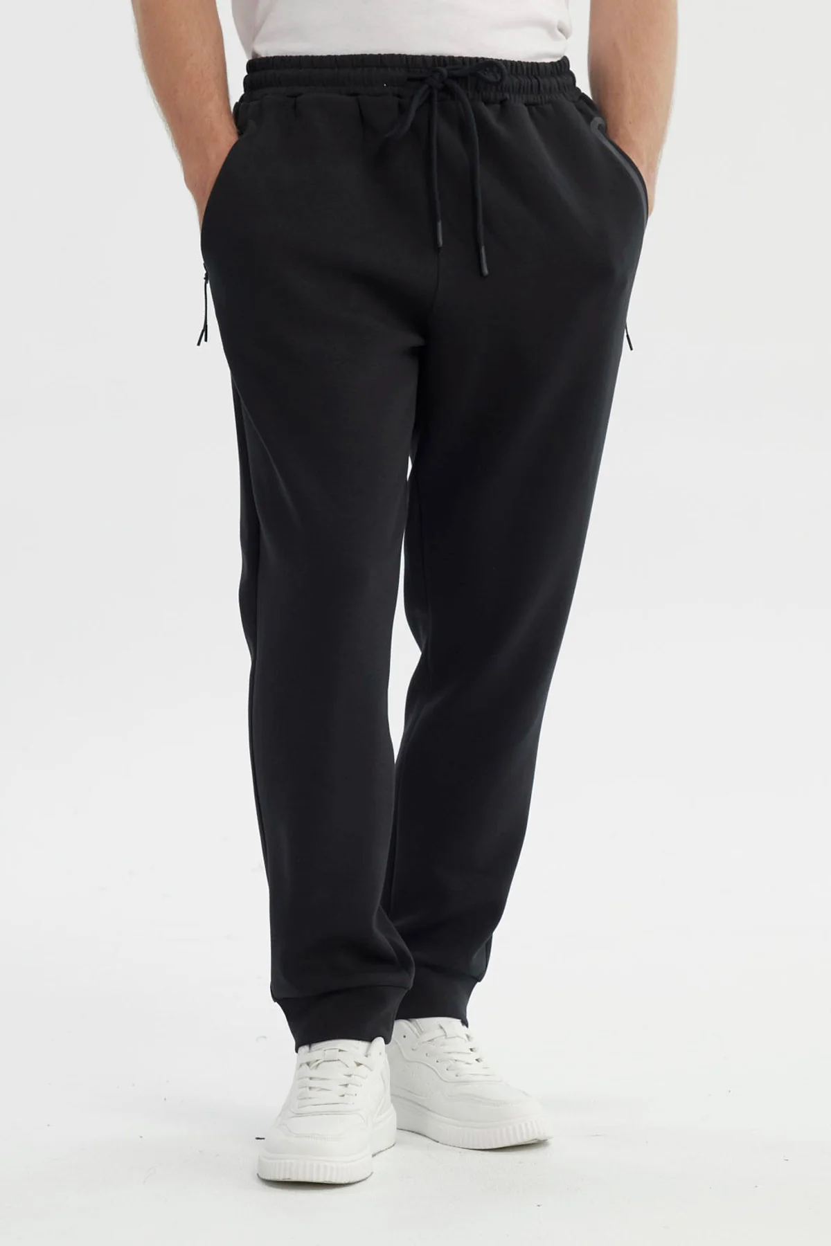 Pantalón Buzo Hombre Juvenil Pitillo Negro