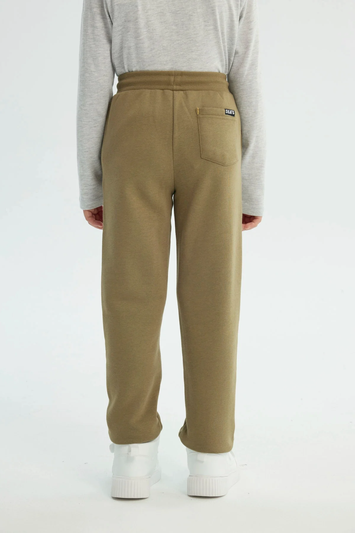 Pantalón Buzo Niño Jogger Verde Militar - Image 3
