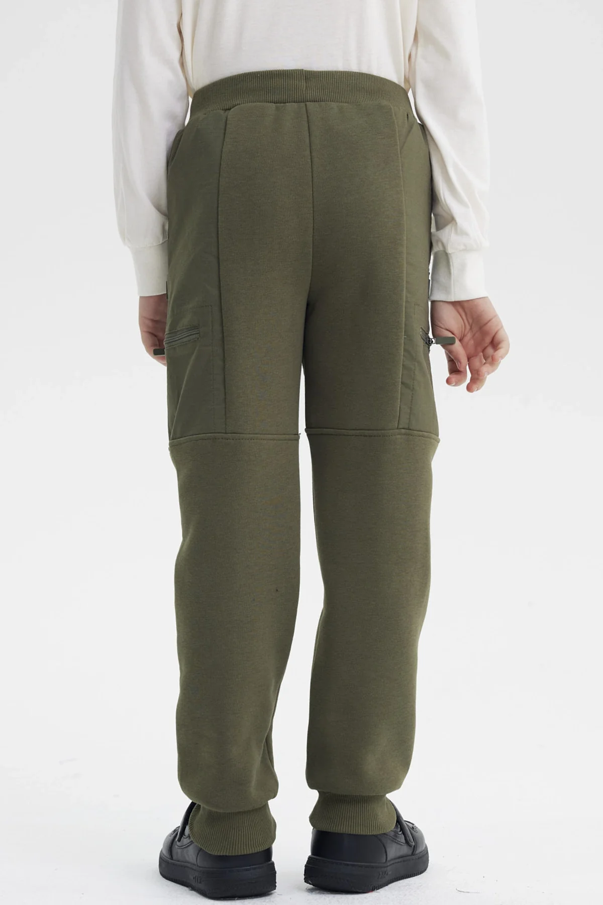 Pantalón Buzo Niño Pitillo Verde Militar - Image 3