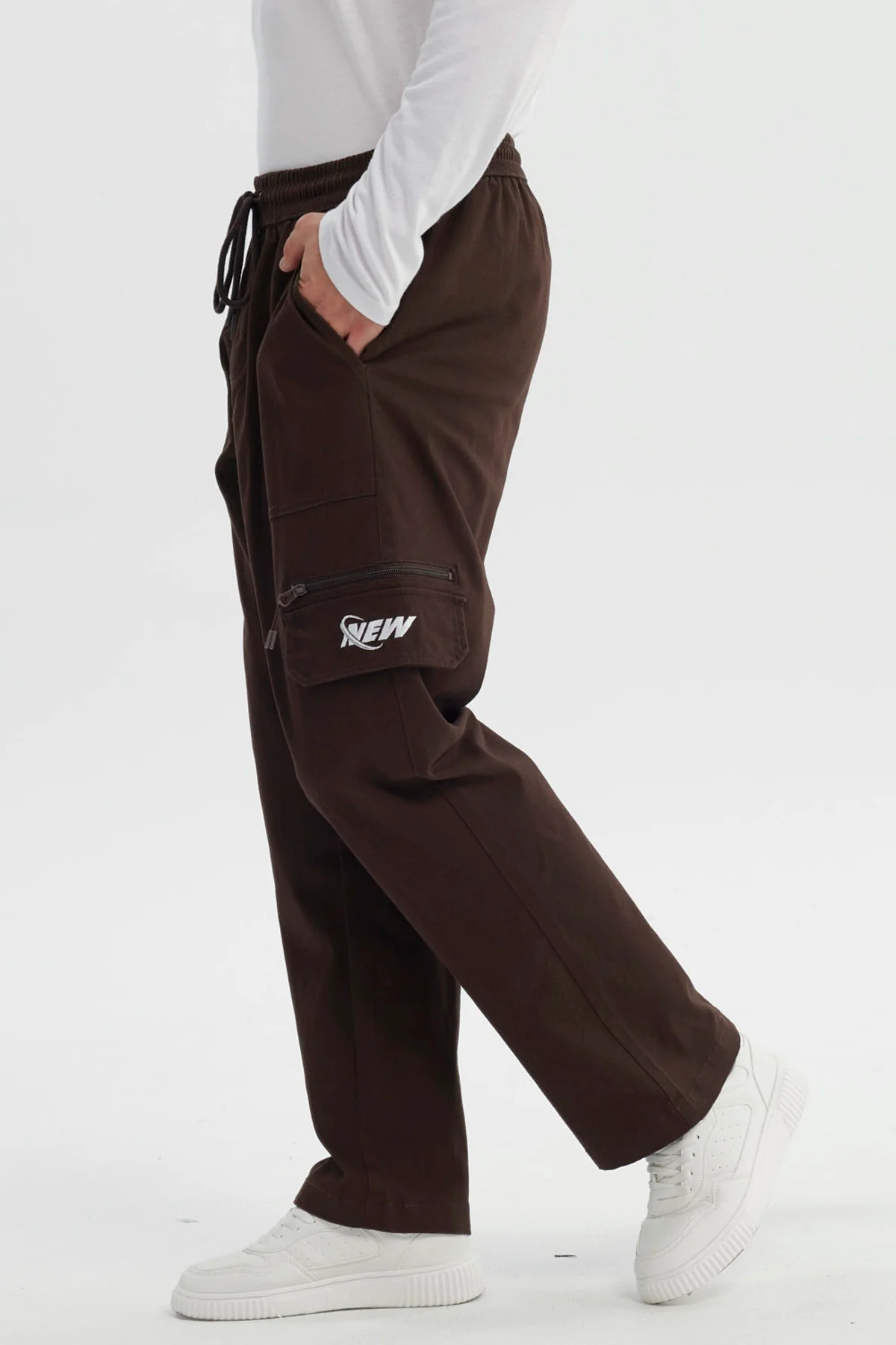 Pantalón Hombre Calce Recto Chocolate - Image 2
