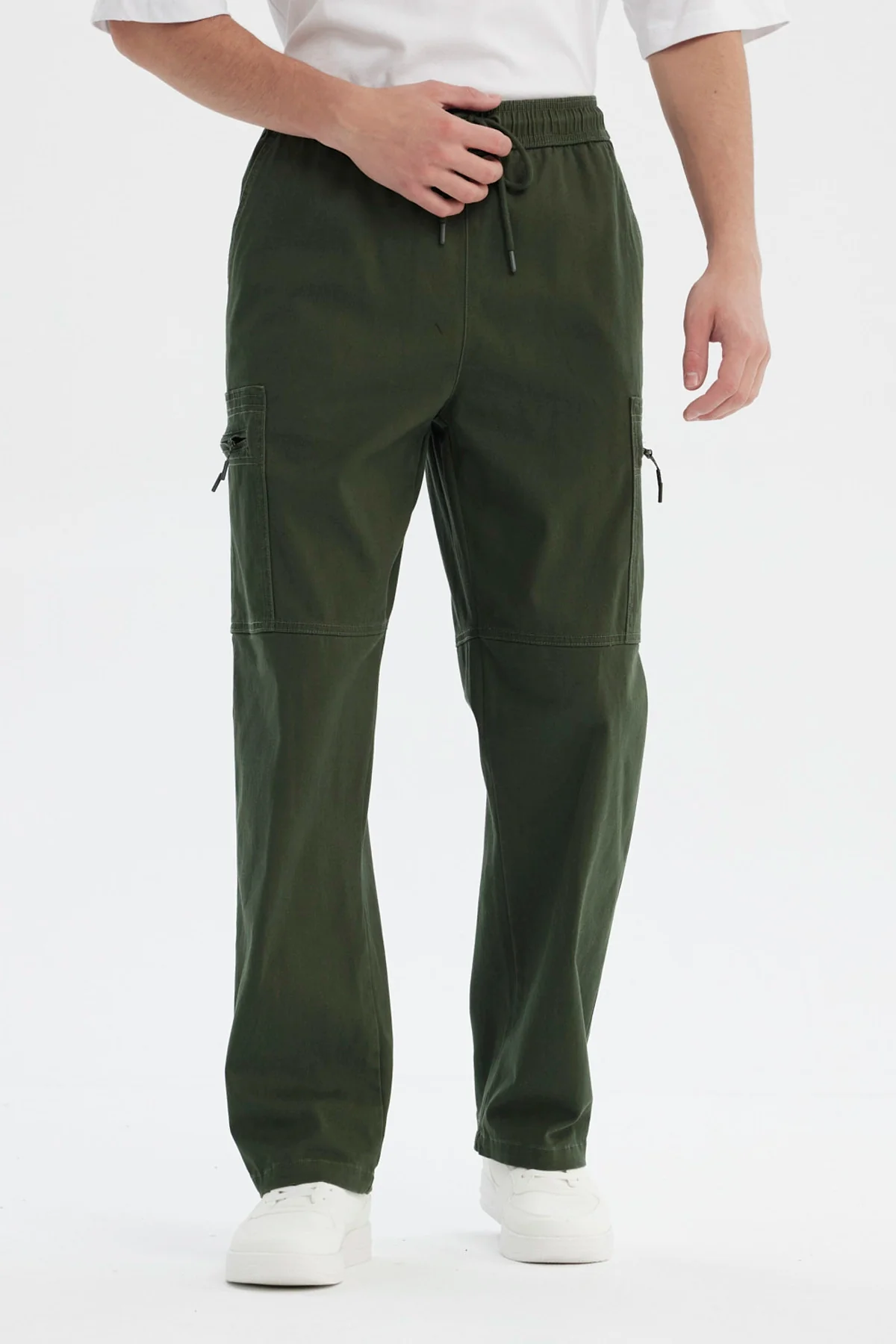 Pantalón Hombre Calce Recto Verde Militar