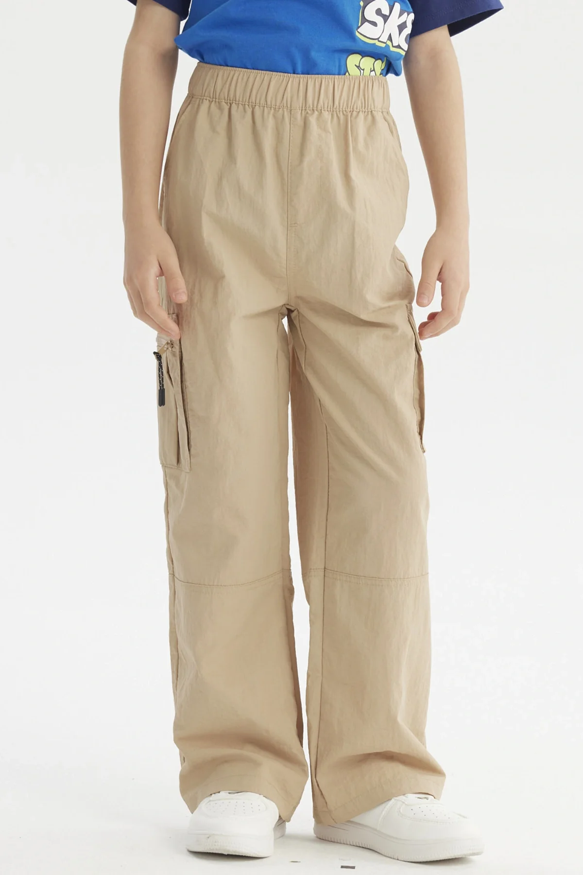 Pantalón Niño Calce Recto Taslan Kaki