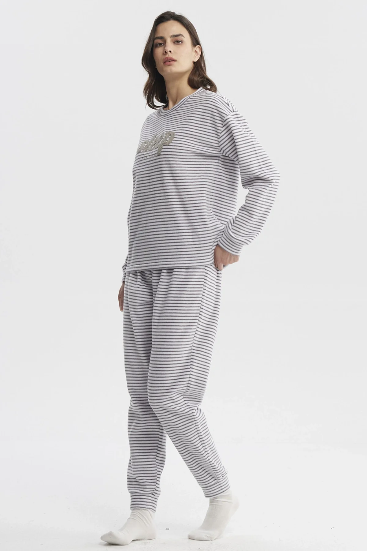 Pijama Mujer Juvenil Gris - Image 3