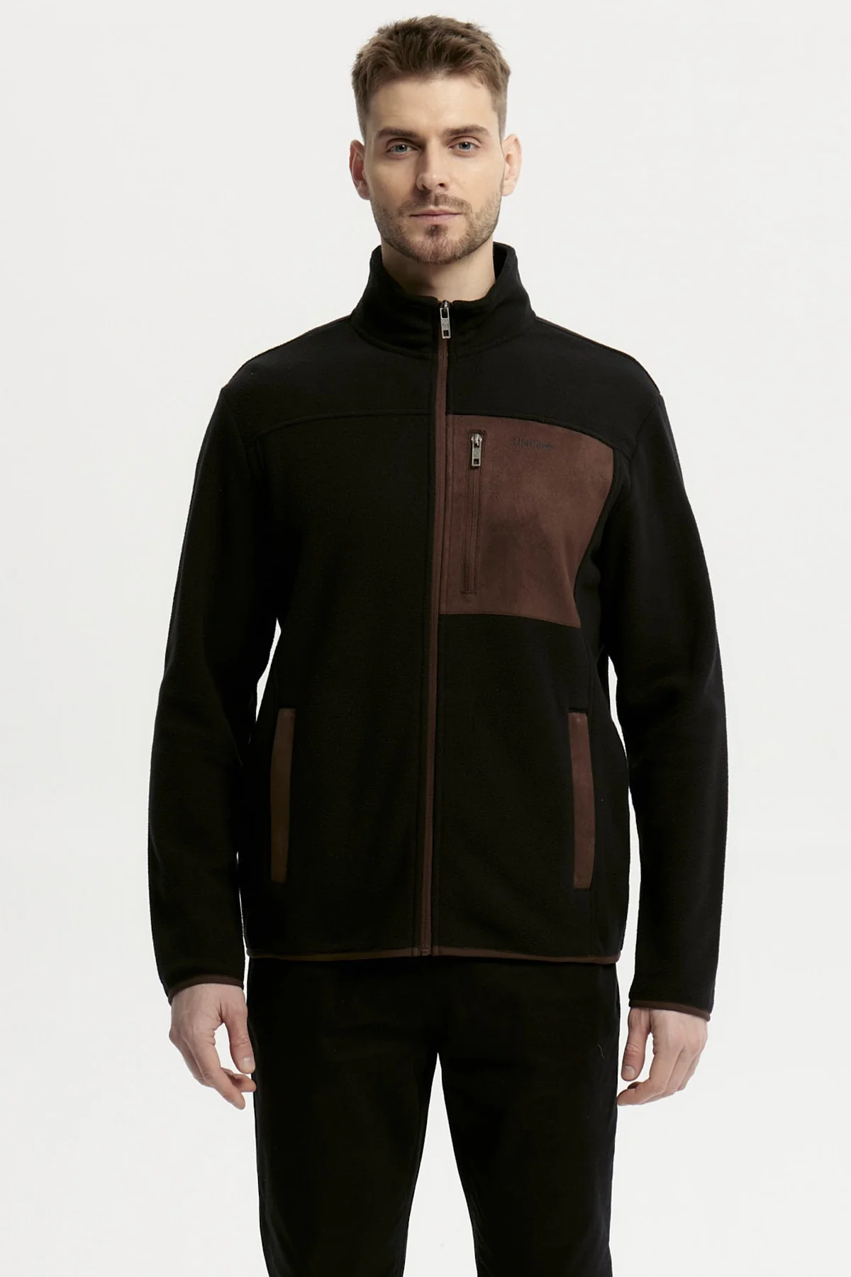 Polar Hombre Slim Cuello Con Cierre Negro