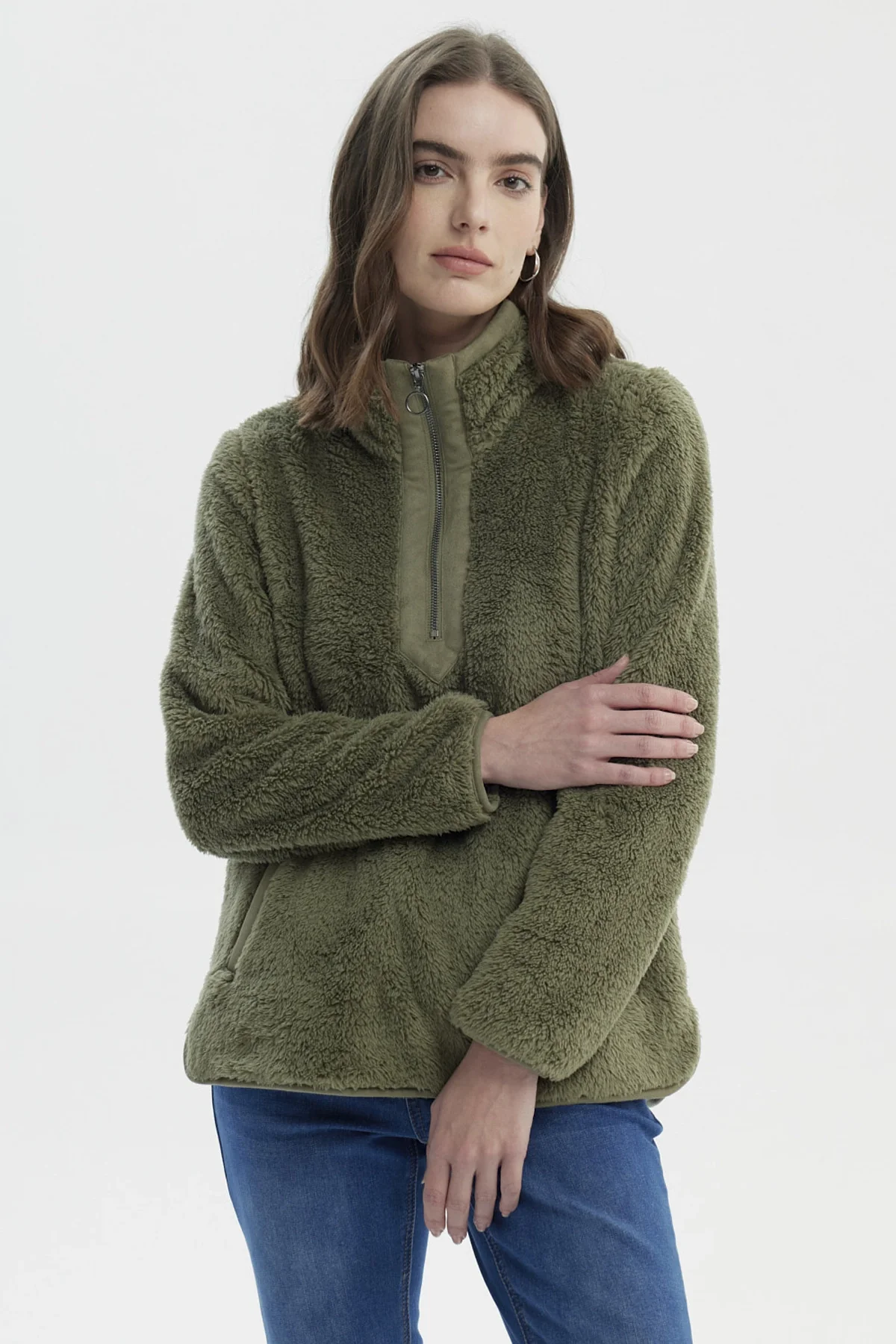 Polar Mujer Cuello Alto Con Medio Cierre Verde Olivo