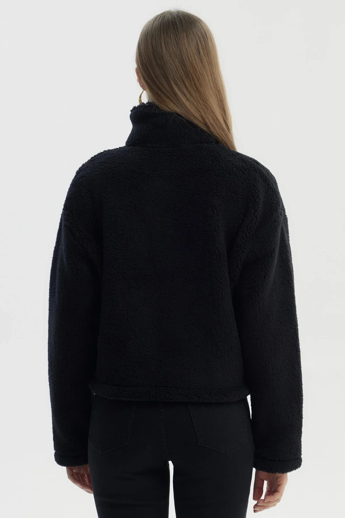 Polar Mujer Peludo Negro - Image 3