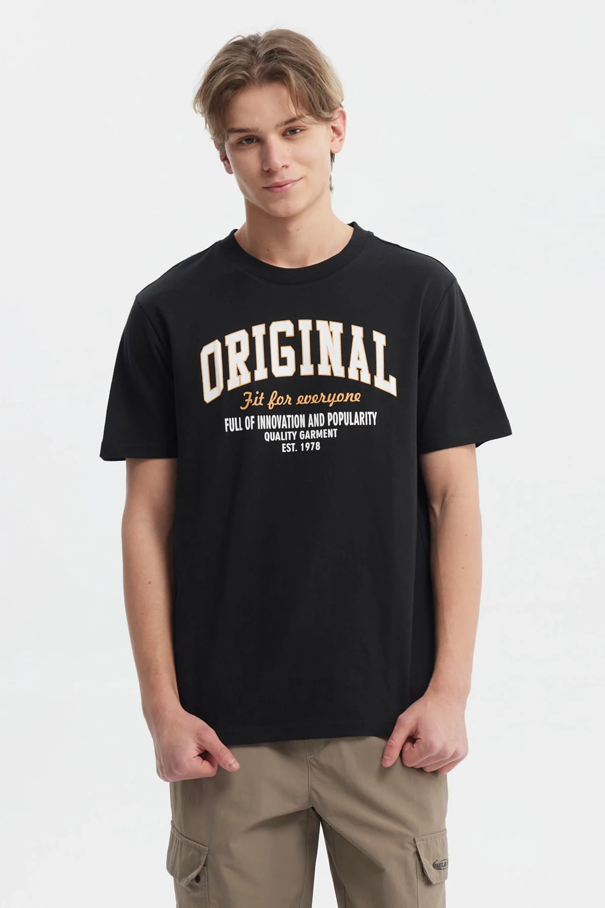 Polera Hombre College Print Negro