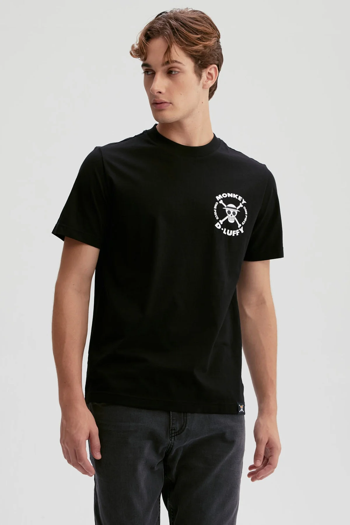 Polera Hombre Logo One Piece Negro - Image 2