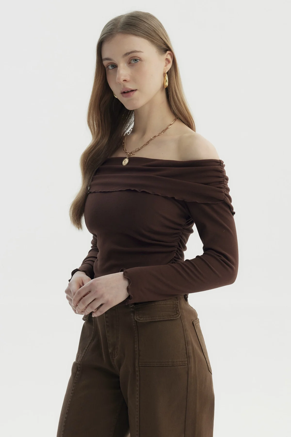 Polera Mujer Asimétrica Hombro Chocolate - Image 2