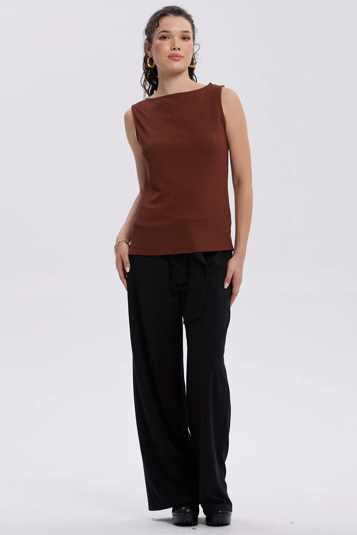 Polera Mujer Con Textura Y Abertura Café Oscuro - Image 4