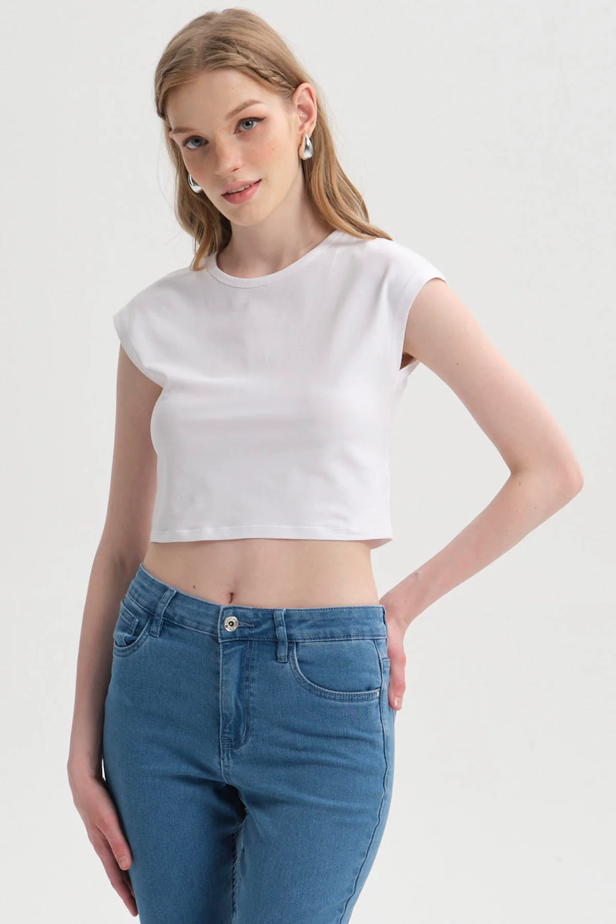 Polera Mujer Crop Blanco - Image 2