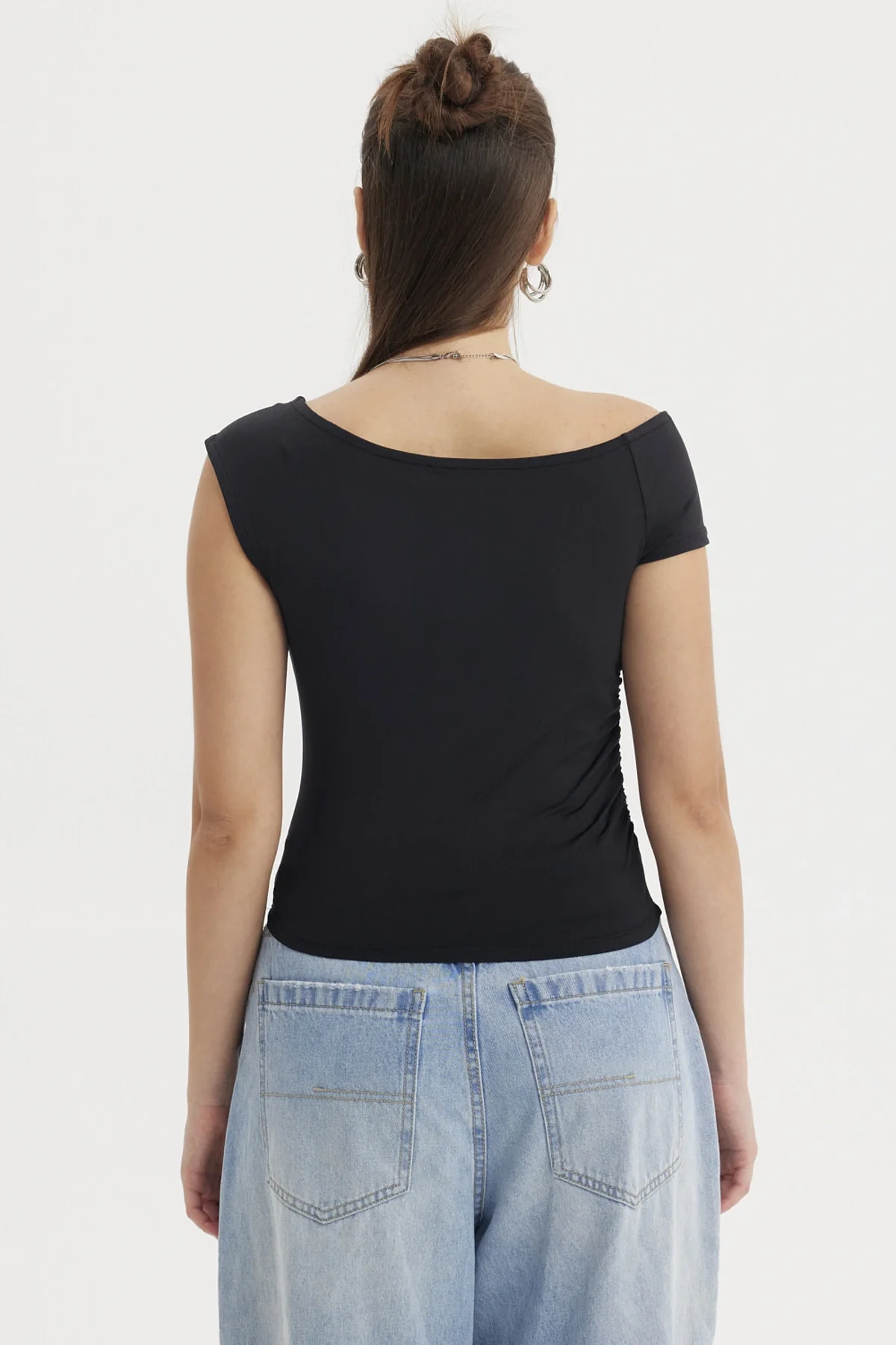 Polera Mujer Cuello Asimétrico Negro - Image 3