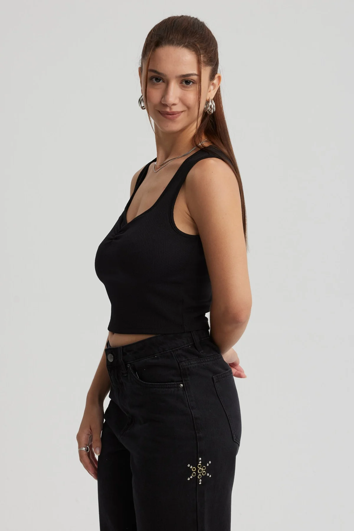 Polera Mujer Escote Corazón Negro - Image 2
