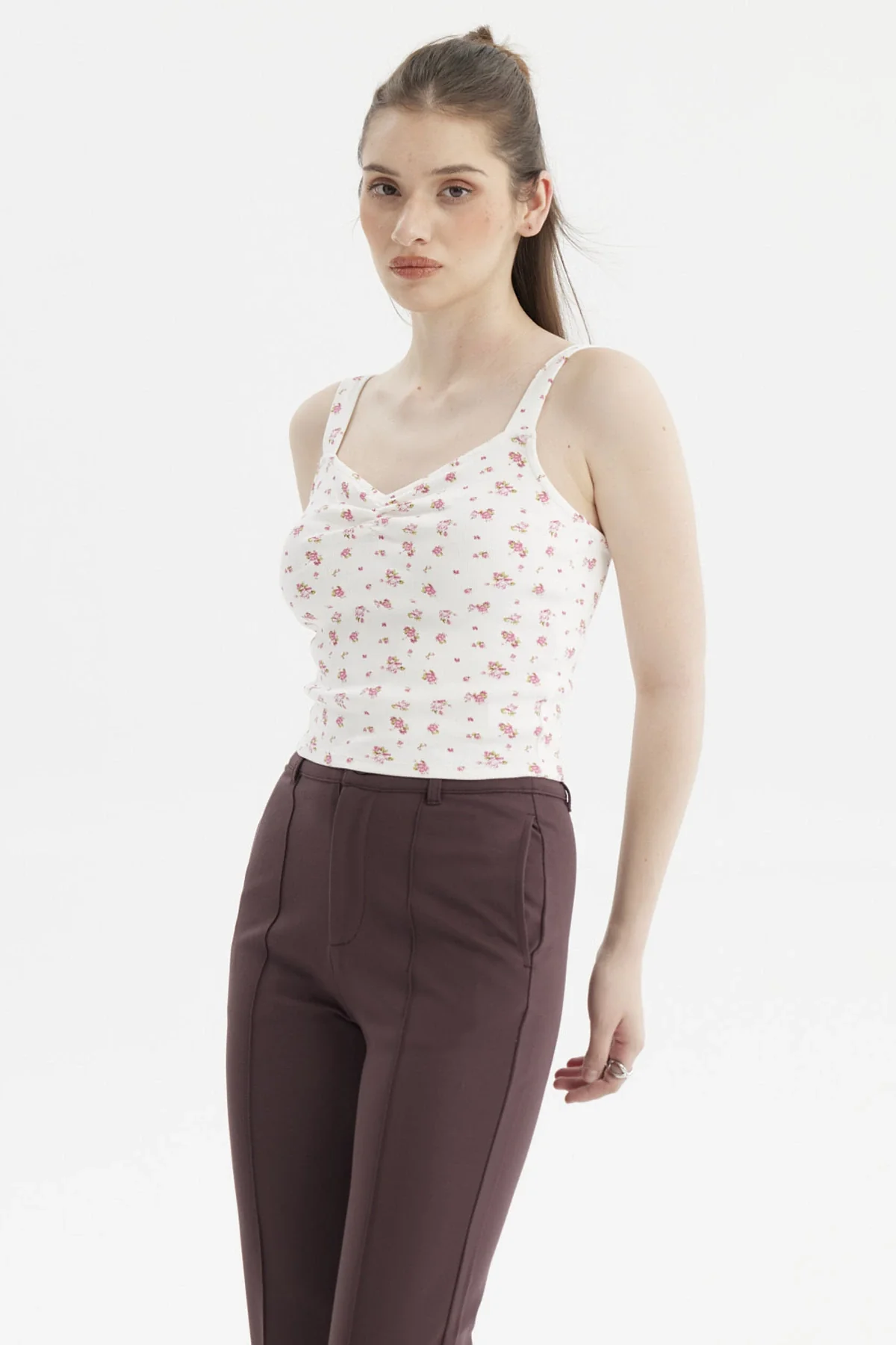 Polera Mujer Escote Corazón Y Recogido Crudo