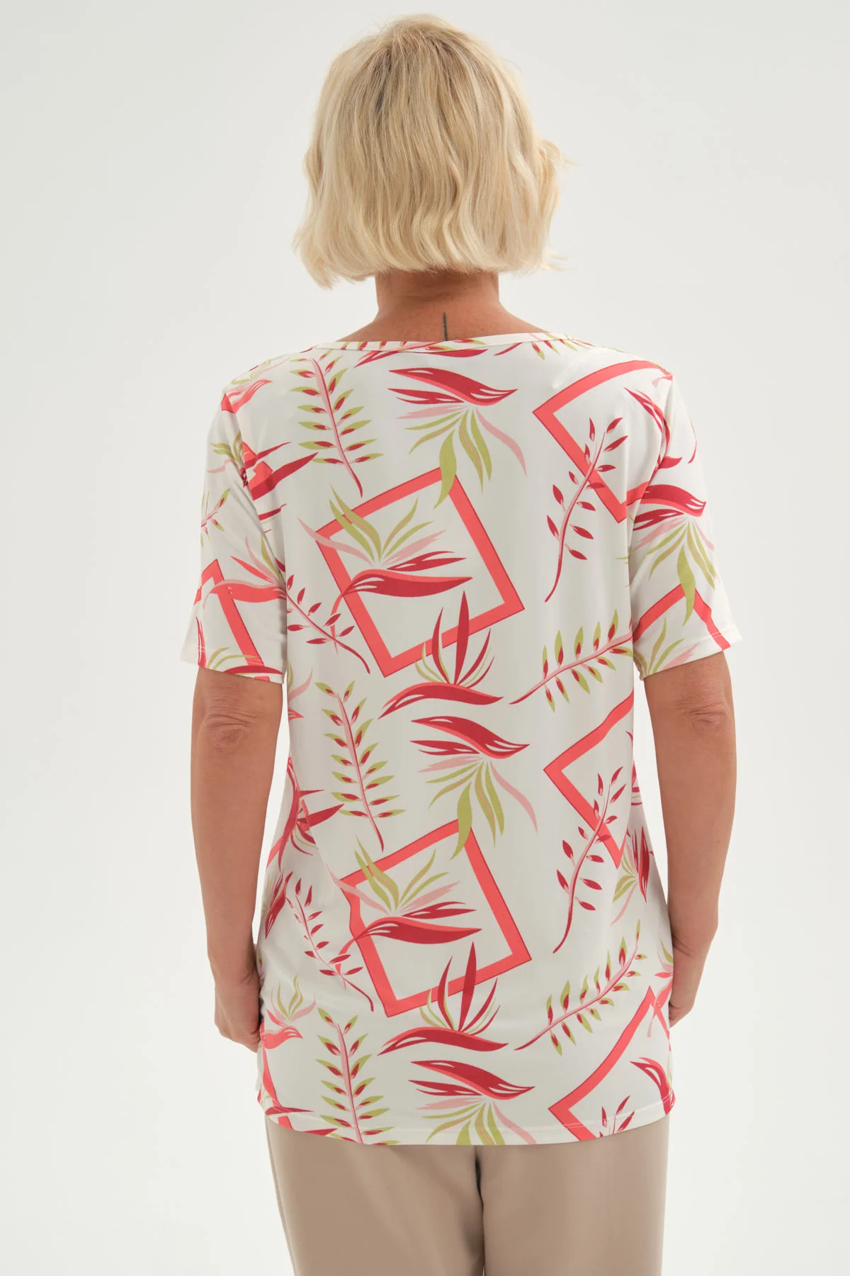 Polera Mujer Full Estampado Aplicación Crudo - Image 3