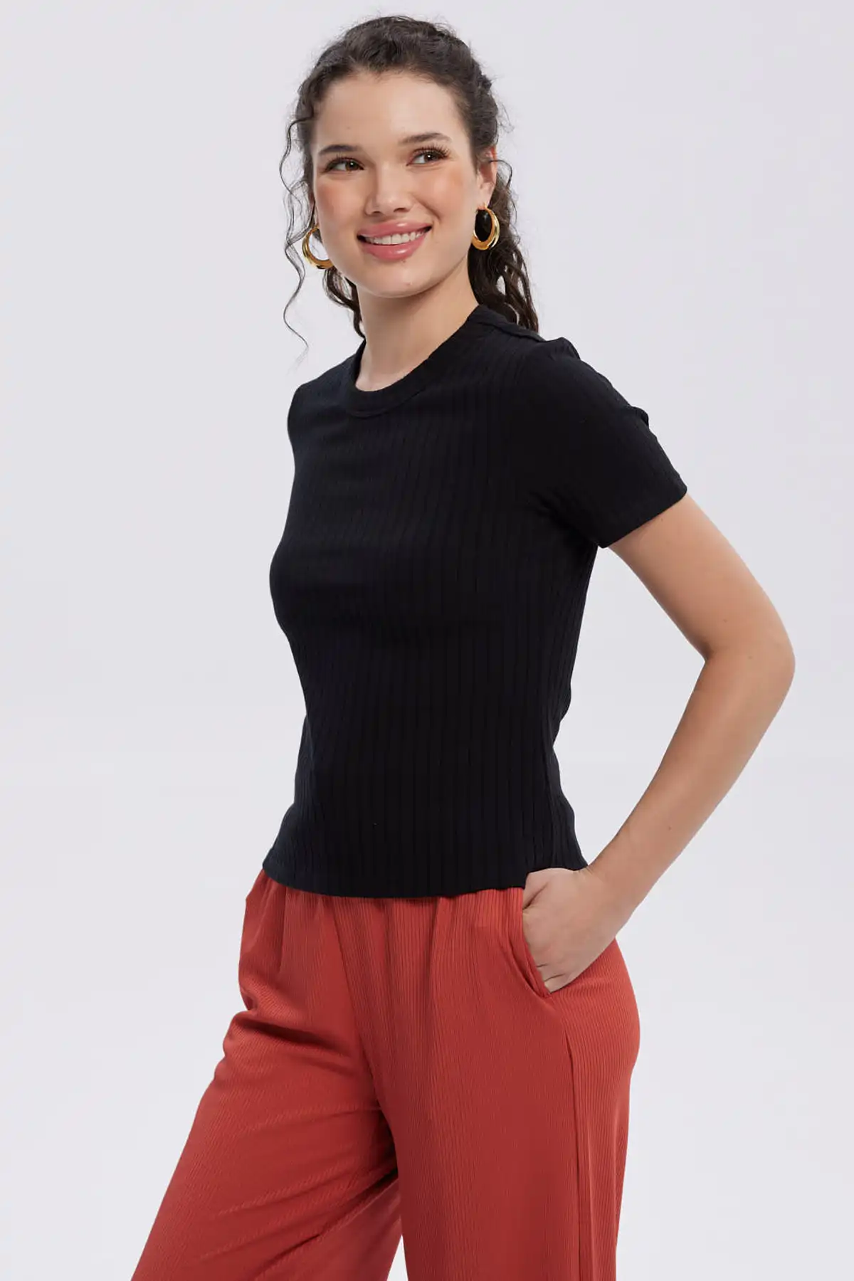 Polera Mujer Rib Crop Lisa Negro - Image 2