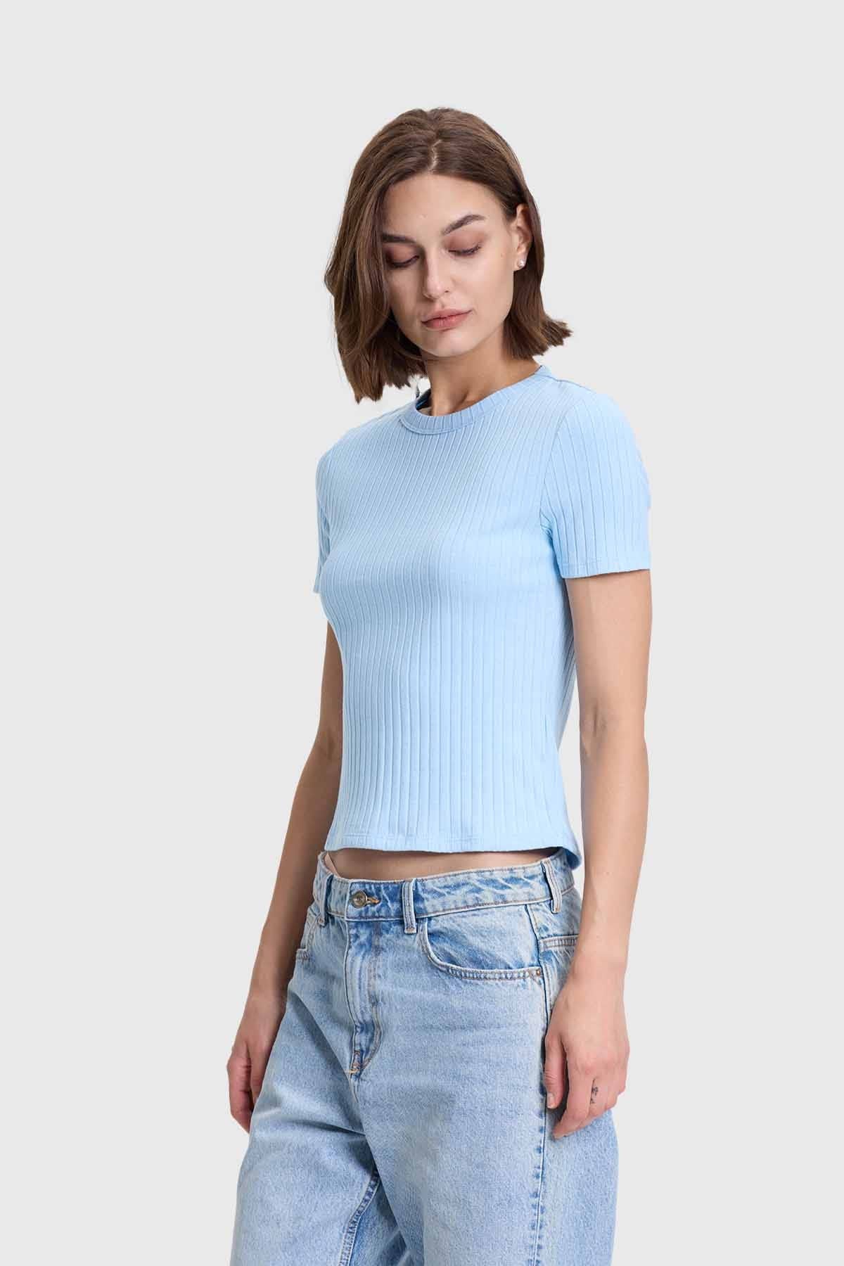 Polera Mujer Rip Crop Celeste - Image 2