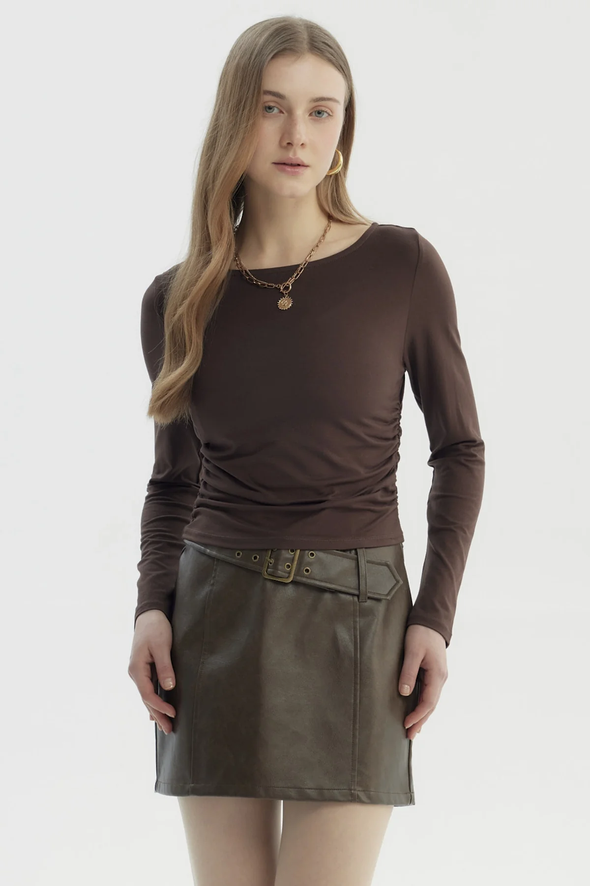 Polera Mujer Slim Chocolate