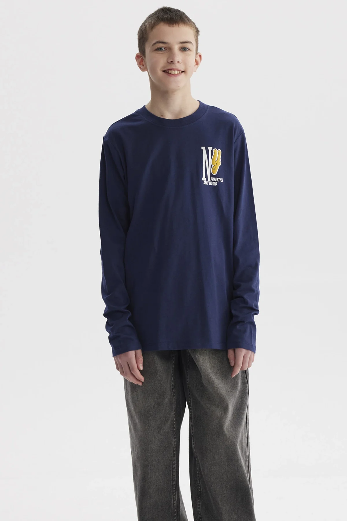 Polera Niño Slim Azul Oscuro