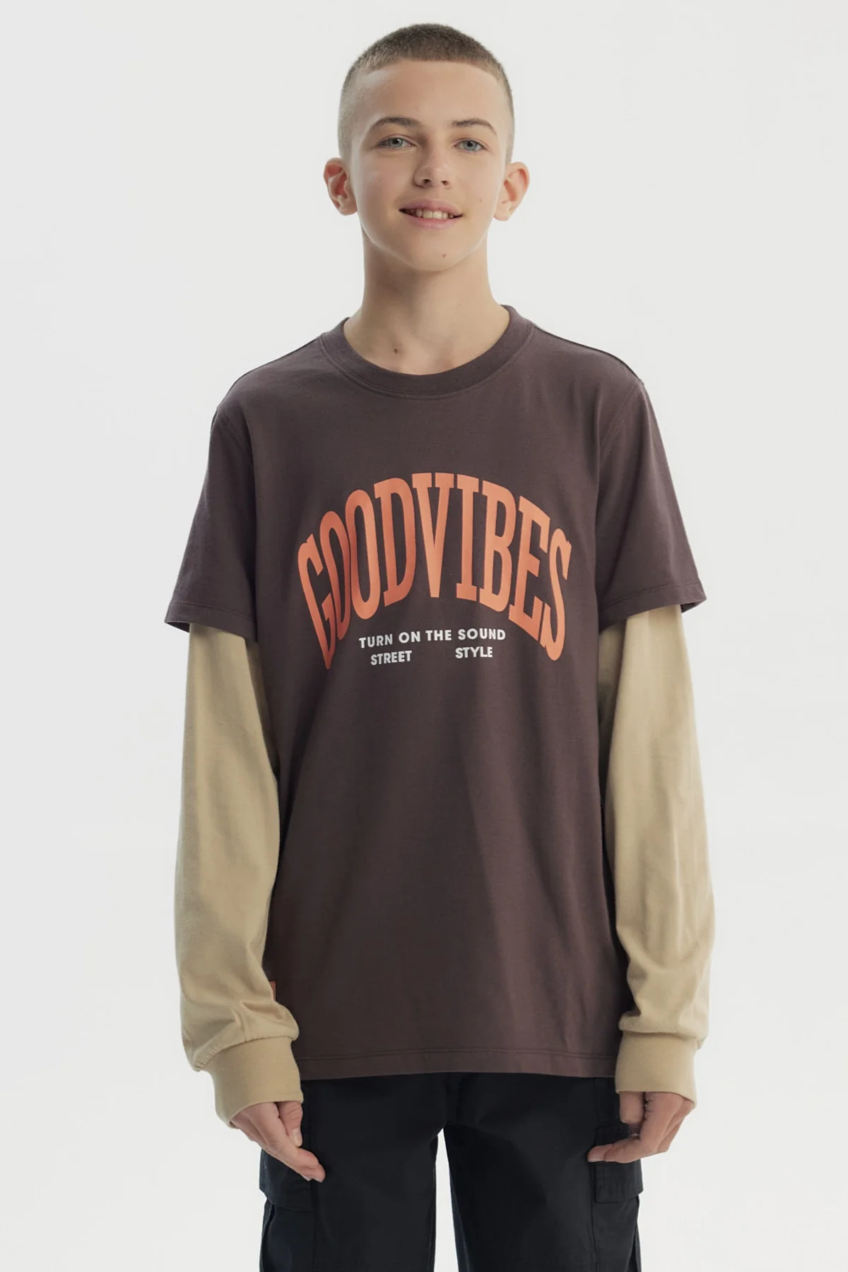 Polera Niño Slim Café