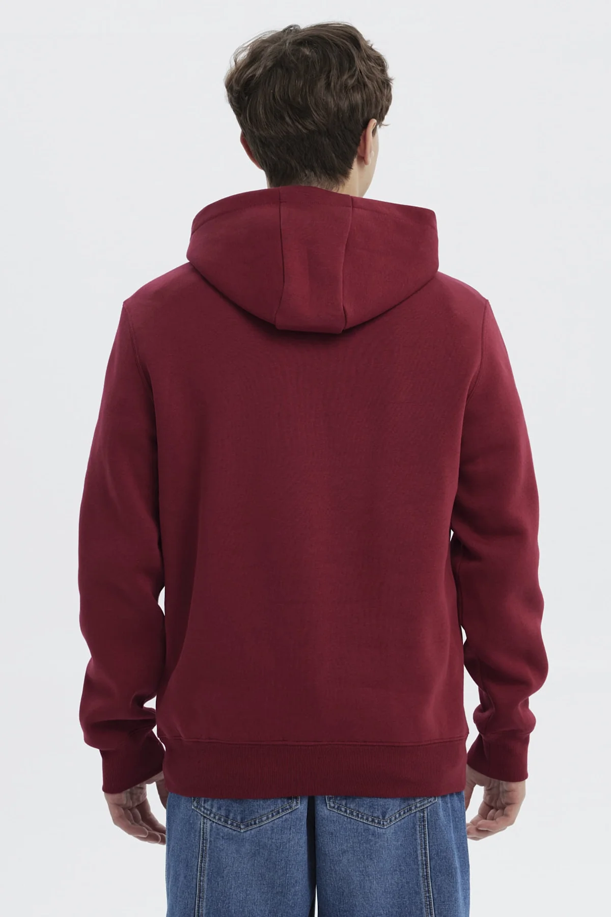 Polerón Hombre Slim Con Gorro Burdeo - Image 3