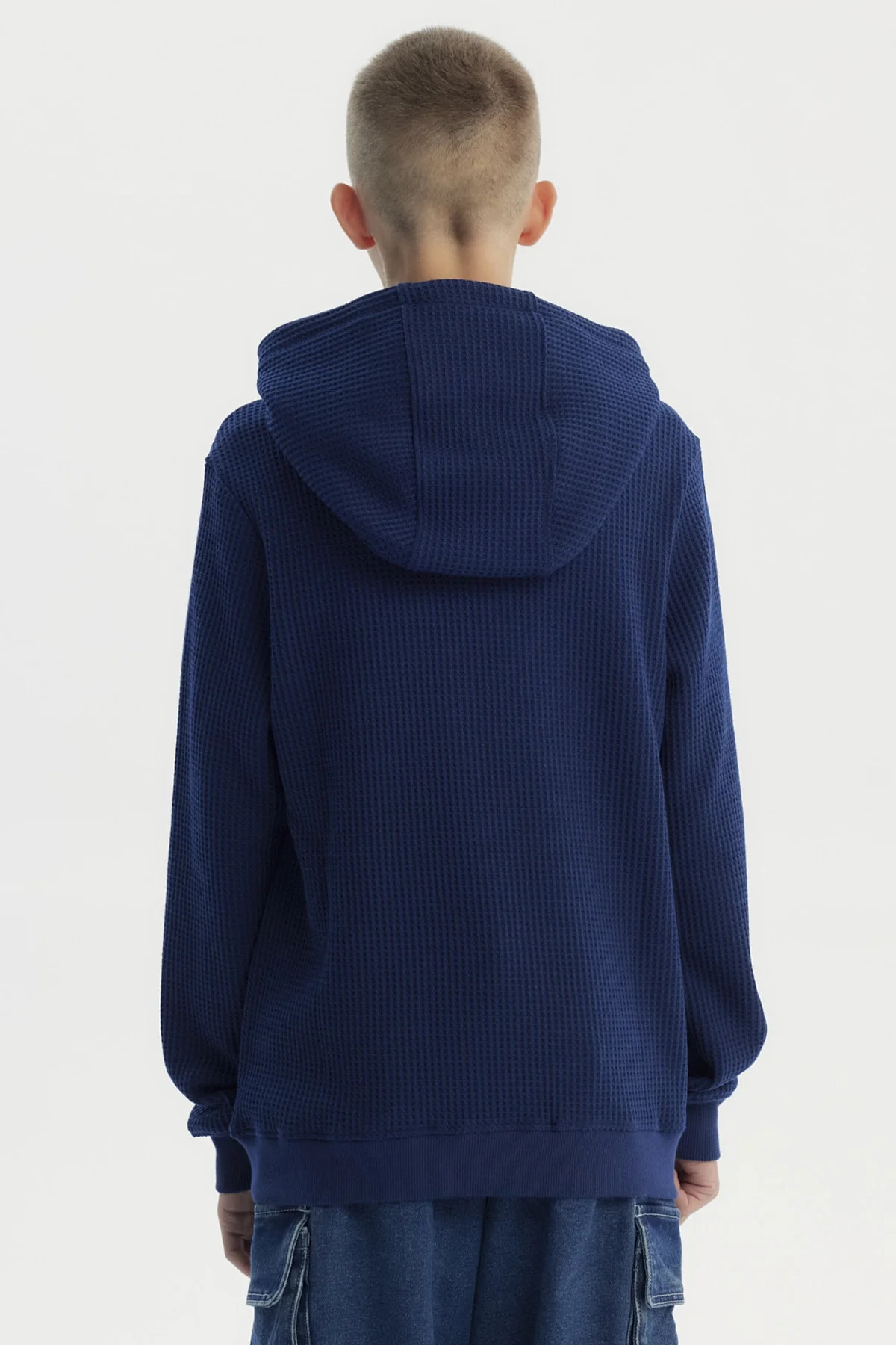 Polerón Niño Slim Con Gorro Azul Oscuro - Image 3