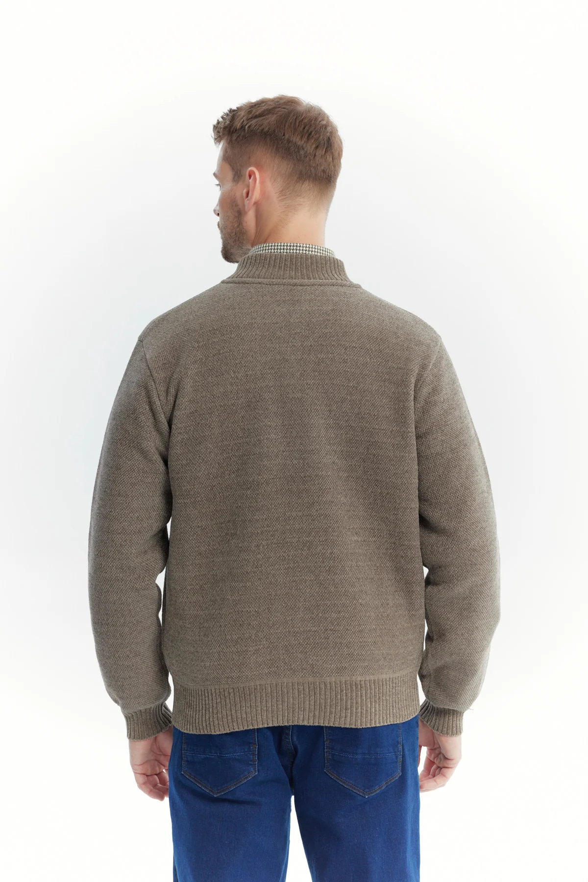 Sweater Hombre Cuello Con Cierre Café - Image 3