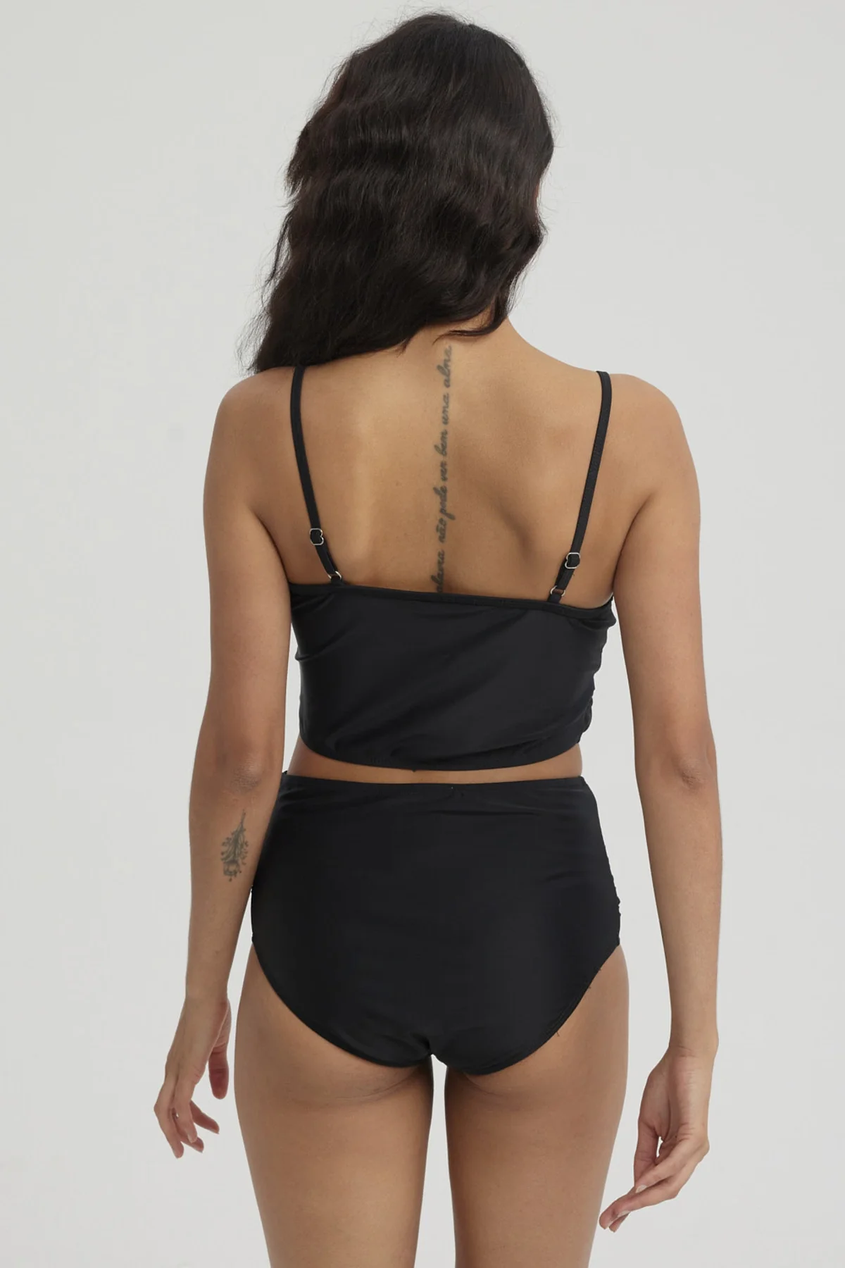 Traje de Baño Mujer Top Sostén Pabilo Negro - Image 3
